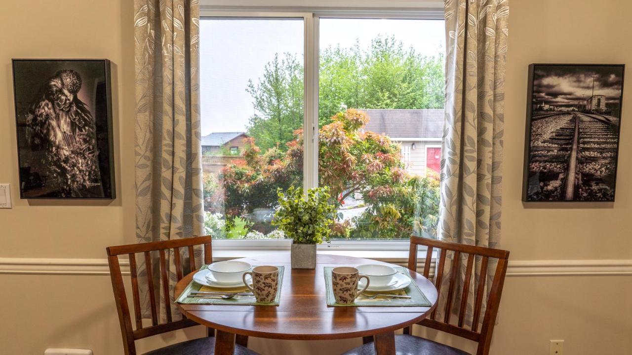 Wild Pacific Guest Suites Ucluelet Zewnętrze zdjęcie